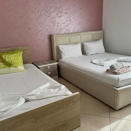 For Rent In Apartment